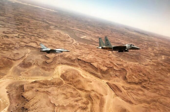 Falcon Eye-2: Greek "hawks" in the desert of Saudi Arabia (Impressive Images) 10