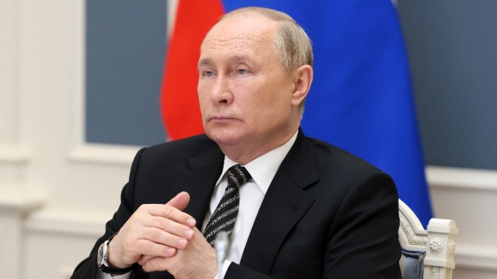 Putin: la Russia si vendicherà con la stessa valuta se la NATO verrà schierata in Svezia e Finlandia